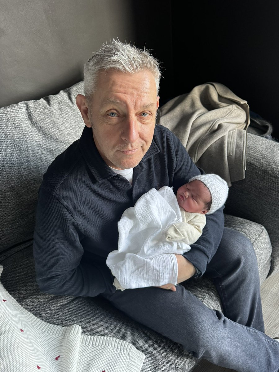 david f ross tweet media