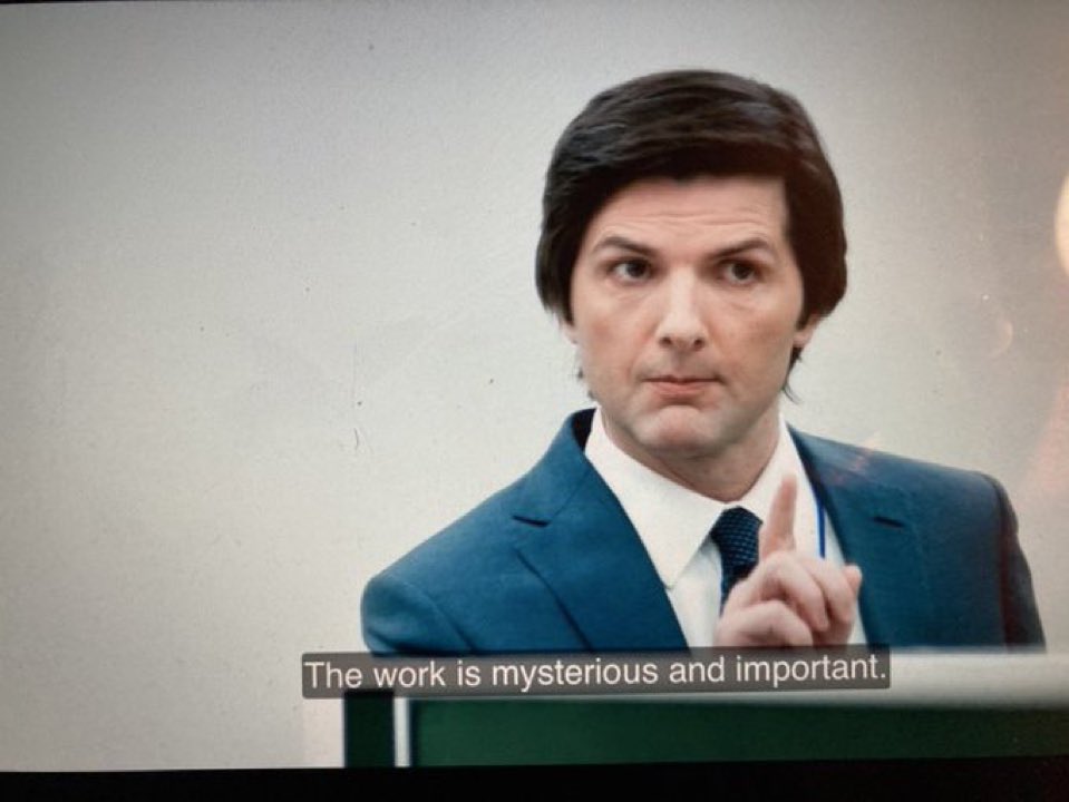 UiSavior's tweet image. Me trying to explain to my non-designer friends what we do