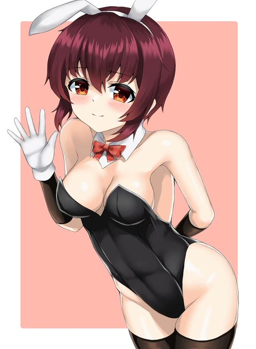 那緒ちゃん初めて描いた時は17歳の設定でしたけど…今は21歳くらいで…。
性奴隷にされた理由は後々販売する漫画にて。 