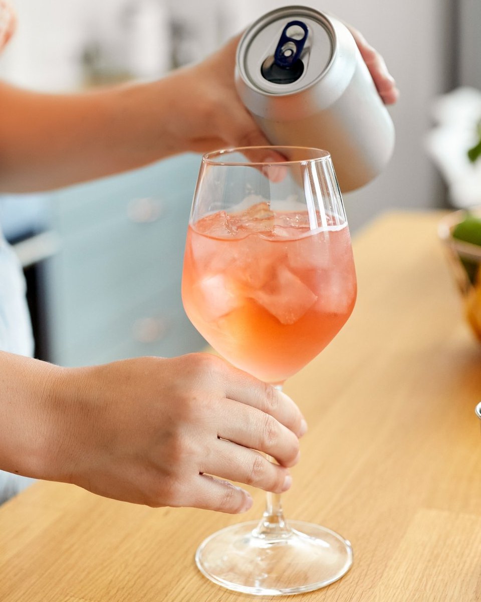 SpiritsUnited's tweet photo. #Marylanders, DYK that your favorite spirits ready-to-drink cocktails (#RTDs) are being taxed 1️⃣7️⃣ TIMES HIGHER than beer RTDs with the same alcohol content?!

Unacceptable! Take action now and ask your Reps to lower taxes on spirits-based RTDs to support small businesses and increase consumer choice: https://t.co/WPAbP2M5UT