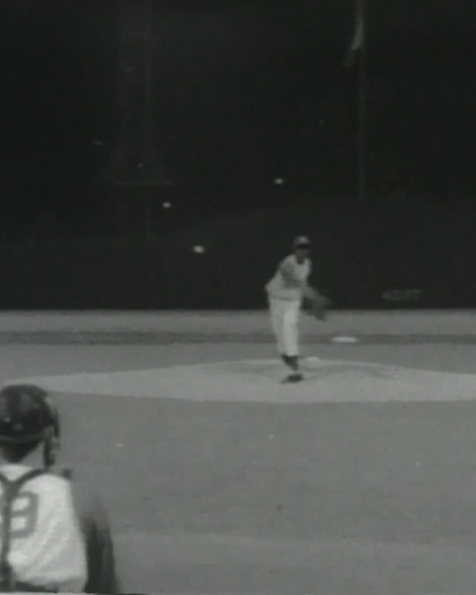 サチェル・ペイジ59歳！さすがにスピードは驚くほどではないけどキレ