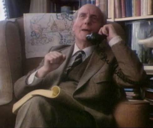 RobBfromDerby's tweet image. “I’m after a book - where to walk whilst avoiding the working classes”