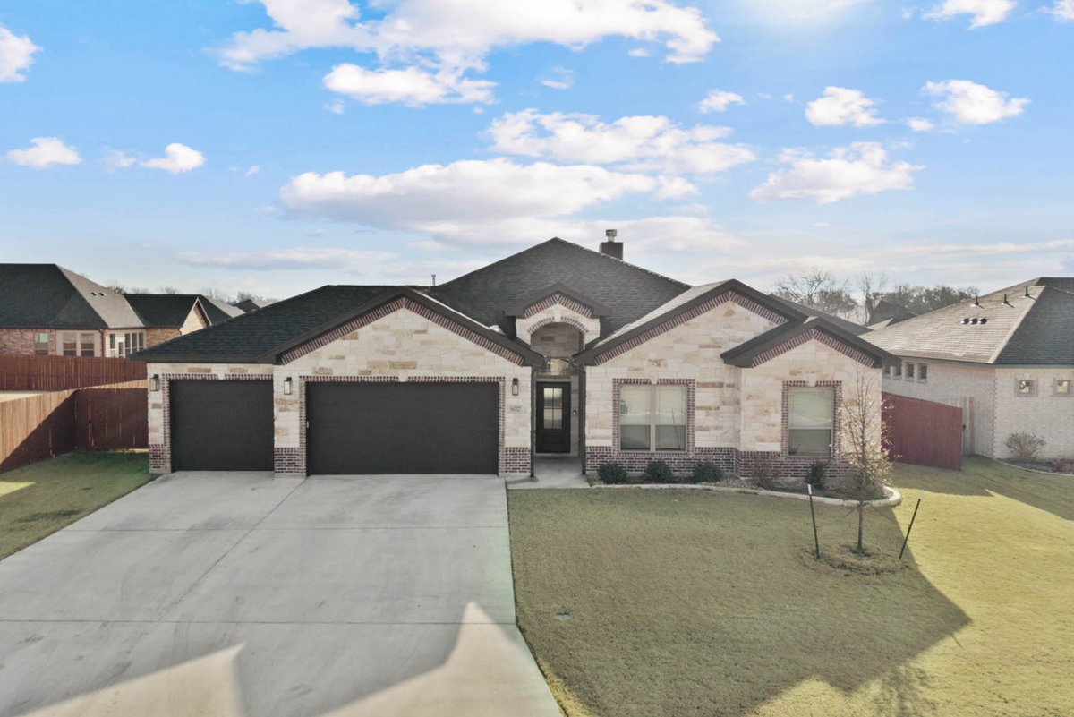 Magnolia Realty tweet media