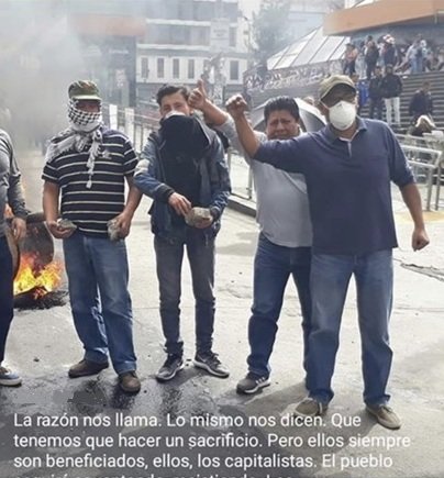 Oye <a href="/PaolaPabonC/">Paola Pabón</a>, don Ramiro Cóndor que carga el cartelito ciudadano hecho a mano en la marcha de ayer, es el mismo Ramiro Cóndor qué incendiaba Quito en el 2019?

Le conoces? Porque trabaja en el mismo edificio que tu.

Cuéntanos.

PD. No me vayas a denunciar en la Fiscalia😢🤣