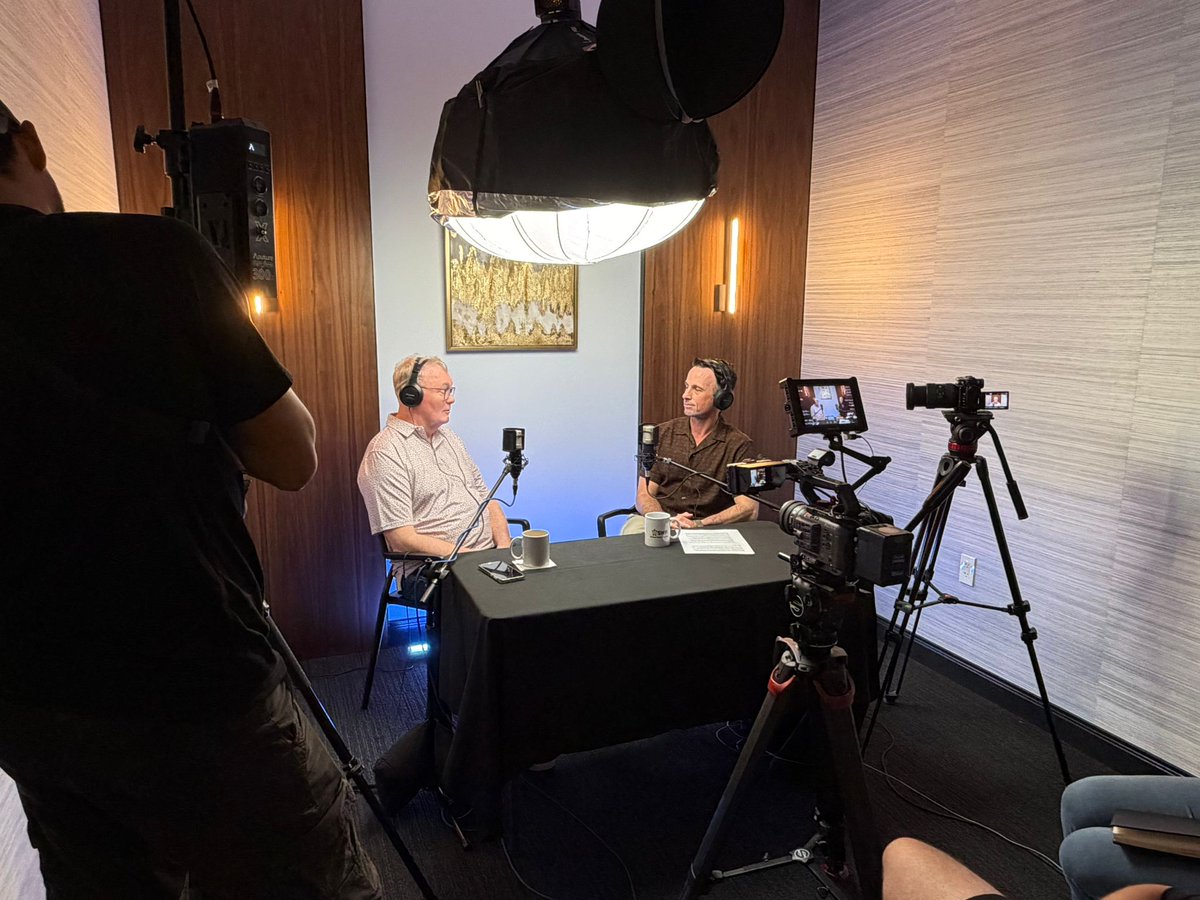 Jeff Clark tweet media