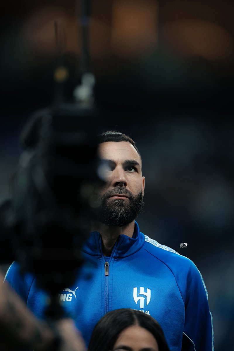 دالـيـا. tweet media