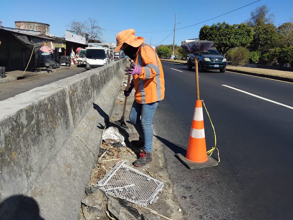 Ministerio de Obras Públicas tweet media