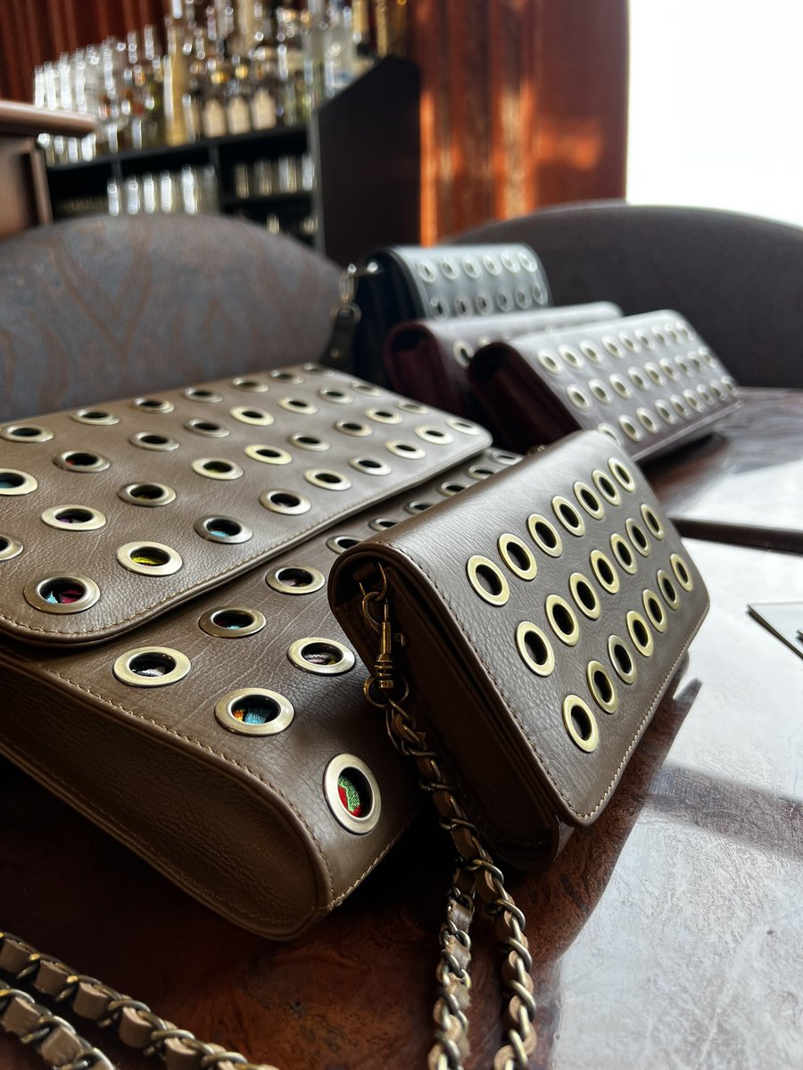 Moifemmesparis tweet media