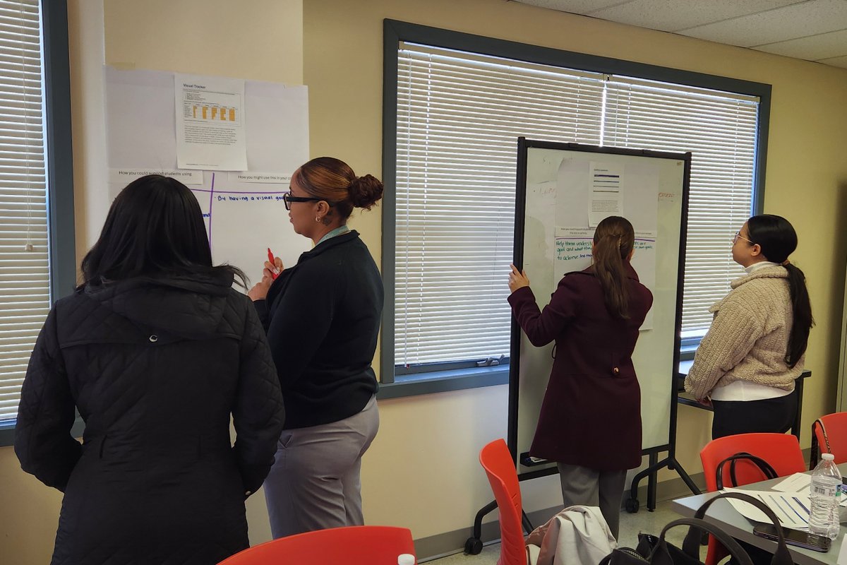 Shannon M Smith tweet media