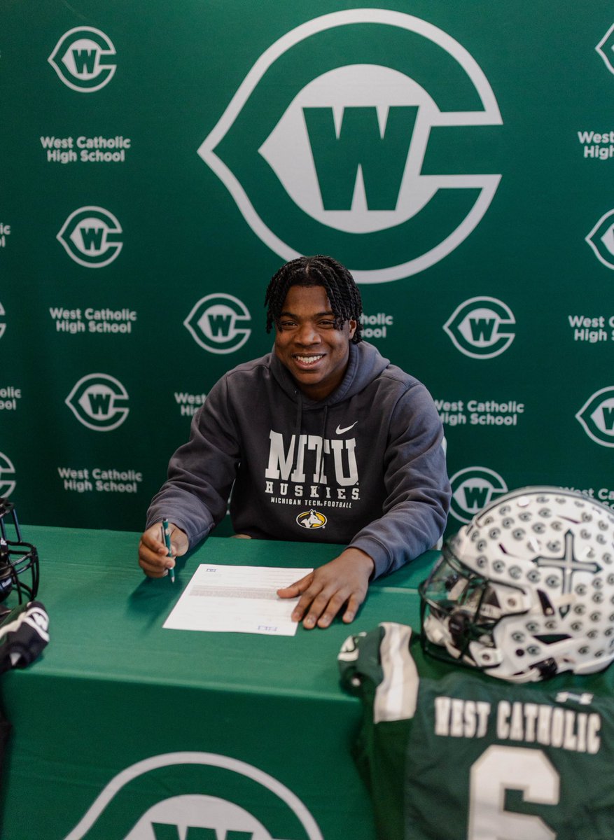 Grand Rapids West Catholic Football tweet media