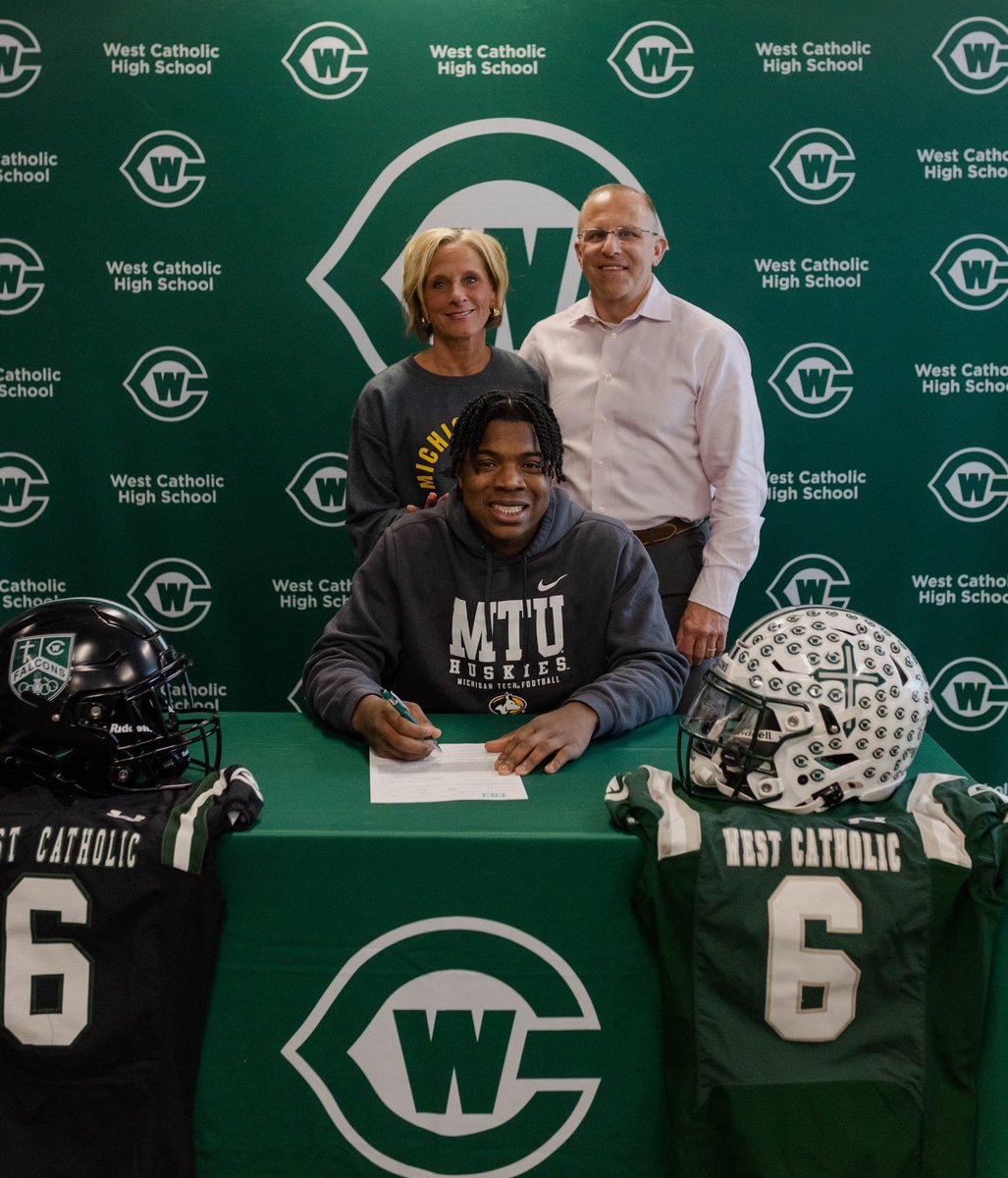 Grand Rapids West Catholic Football tweet media