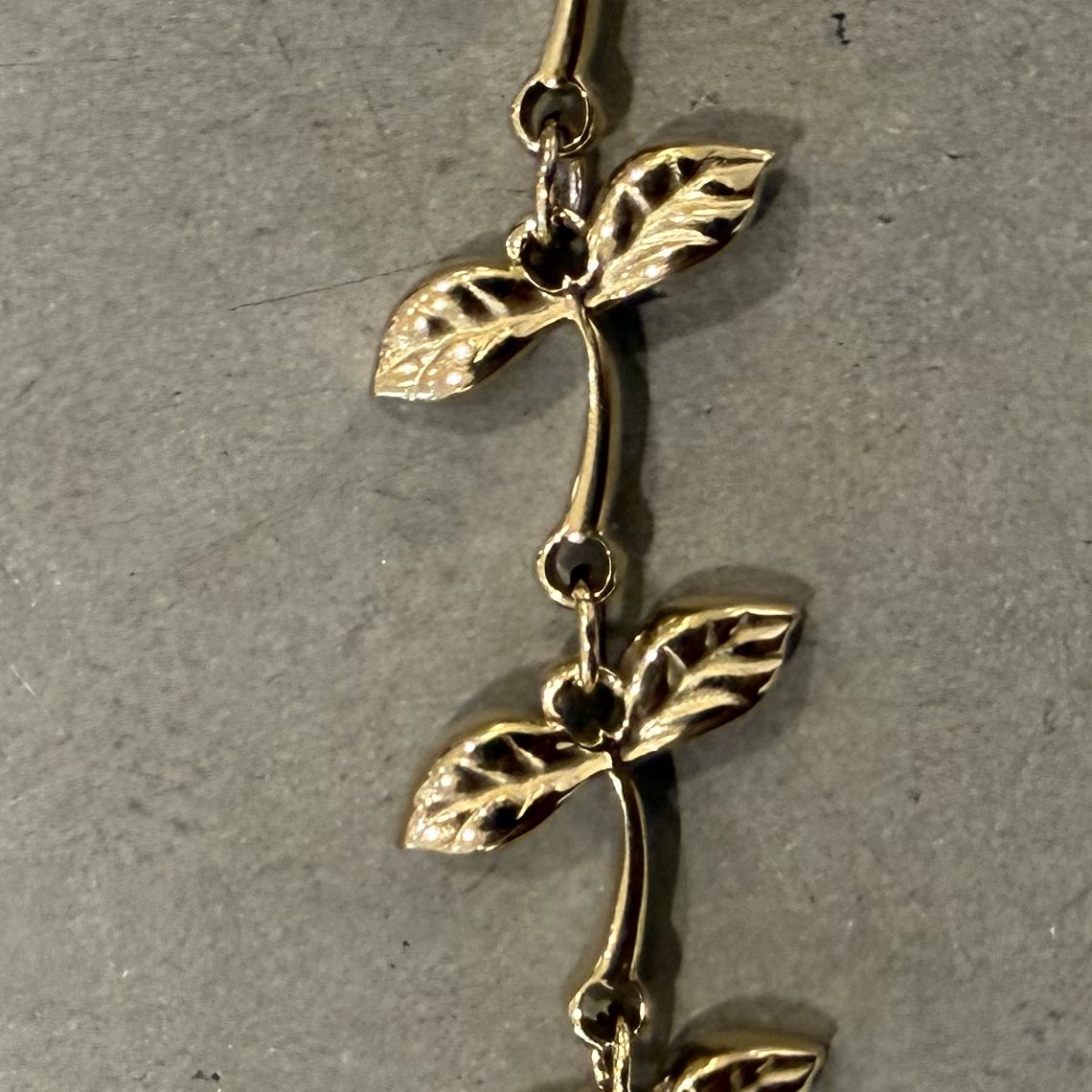 shliiime's tweet image. SPROUT BRACELETS🌱

SILVER AND GOLD

40$ CAD

SHIPPING WORLDWIDE 🌍

TOMORROW 12:00 AM 🌱🌿🌬️🌧️