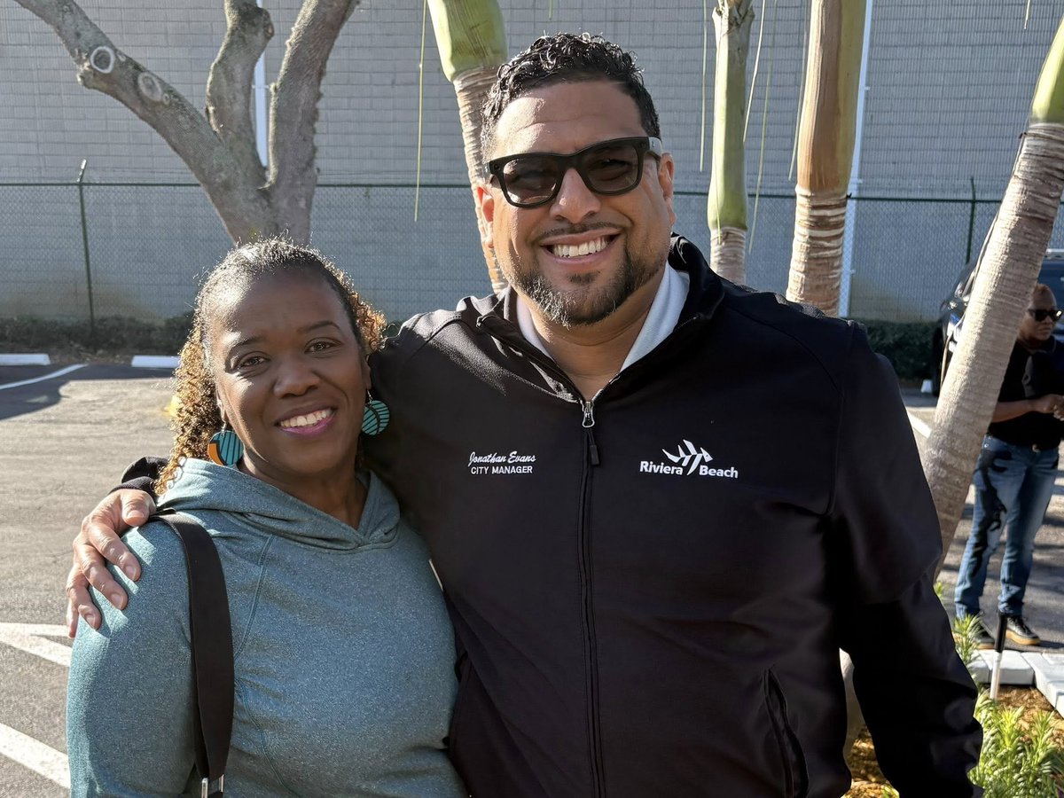 Palm Beach County tweet media