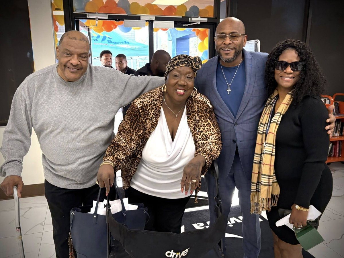 Palm Beach County tweet media