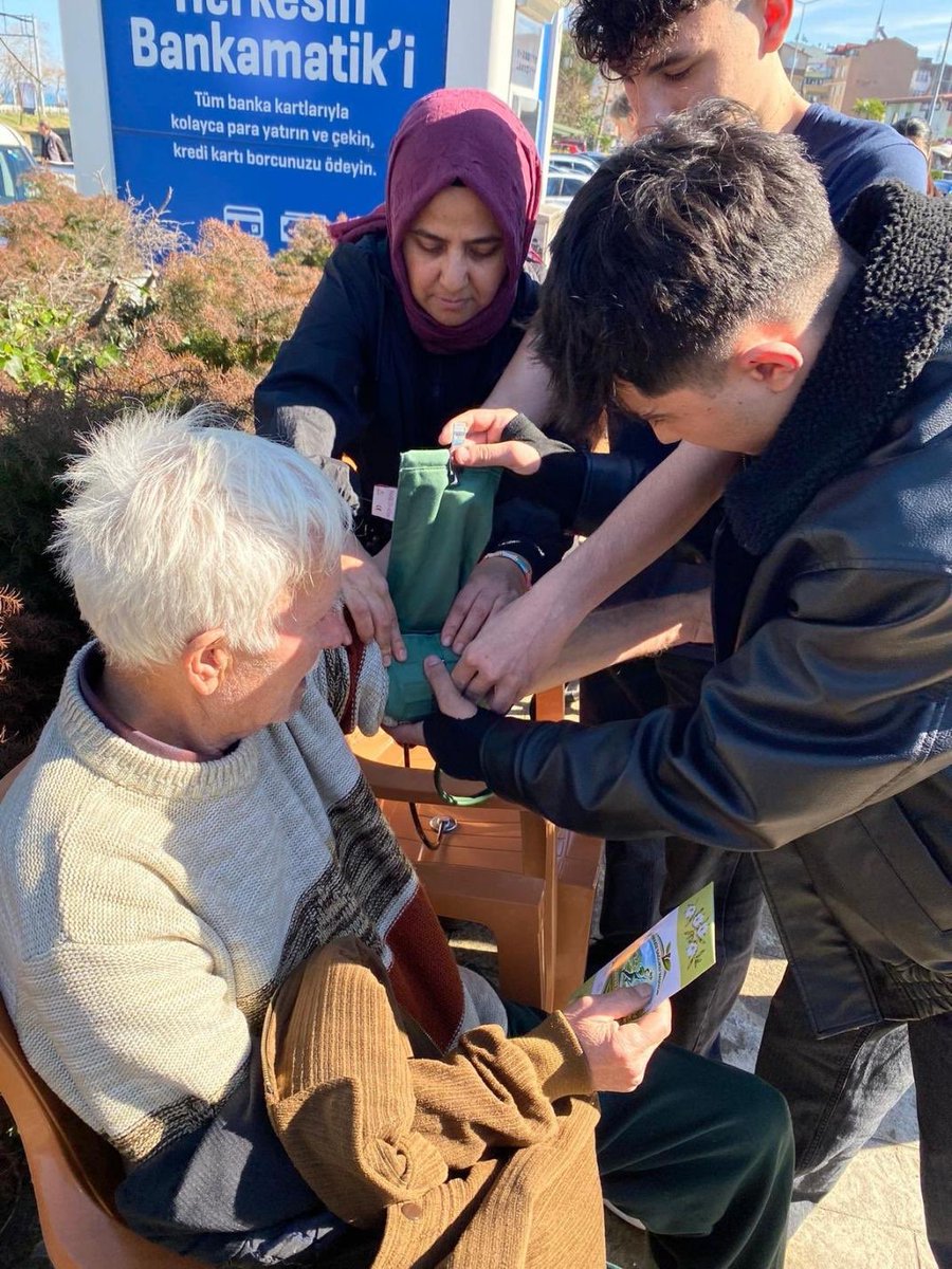 Piraziz Sağlıklı Yaşıyor, Obeziteye Dur Diyor
"Piraziz Sağlıklı Yaşıyor, Obeziteye Dur Diyor" Projesi kapsamında düzenlenen  "Sağlık İçin Adımlıyoruz" etkinliği proje paydaşları ve halkımızın yoğun katılımıyla coşkulu bir şekilde gerçekleşti.