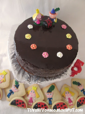 TARTA DOS CHOCOLATES "BEN Y HOLLY" blgs.co/4R0ULH