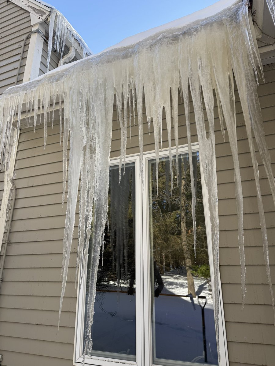 April Baker tweet media