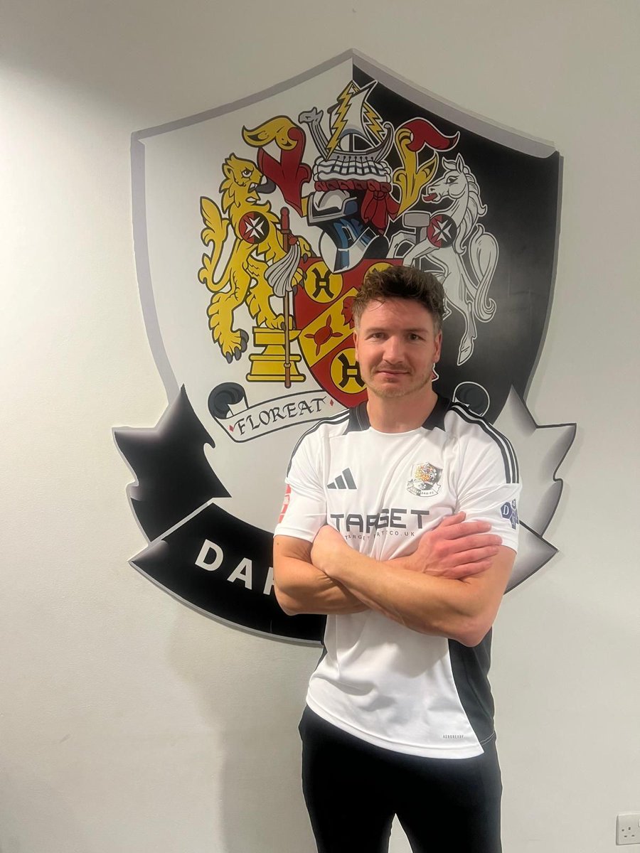 Player Announcements!

DFC is delighted to welcome two new players to the squad!

Experienced centre back Dave Winfield joins from Hornchurch on loan for the rest of the season.

Forward Rohan Vaughan, 20, has signed from QPR on loan until the end of season.