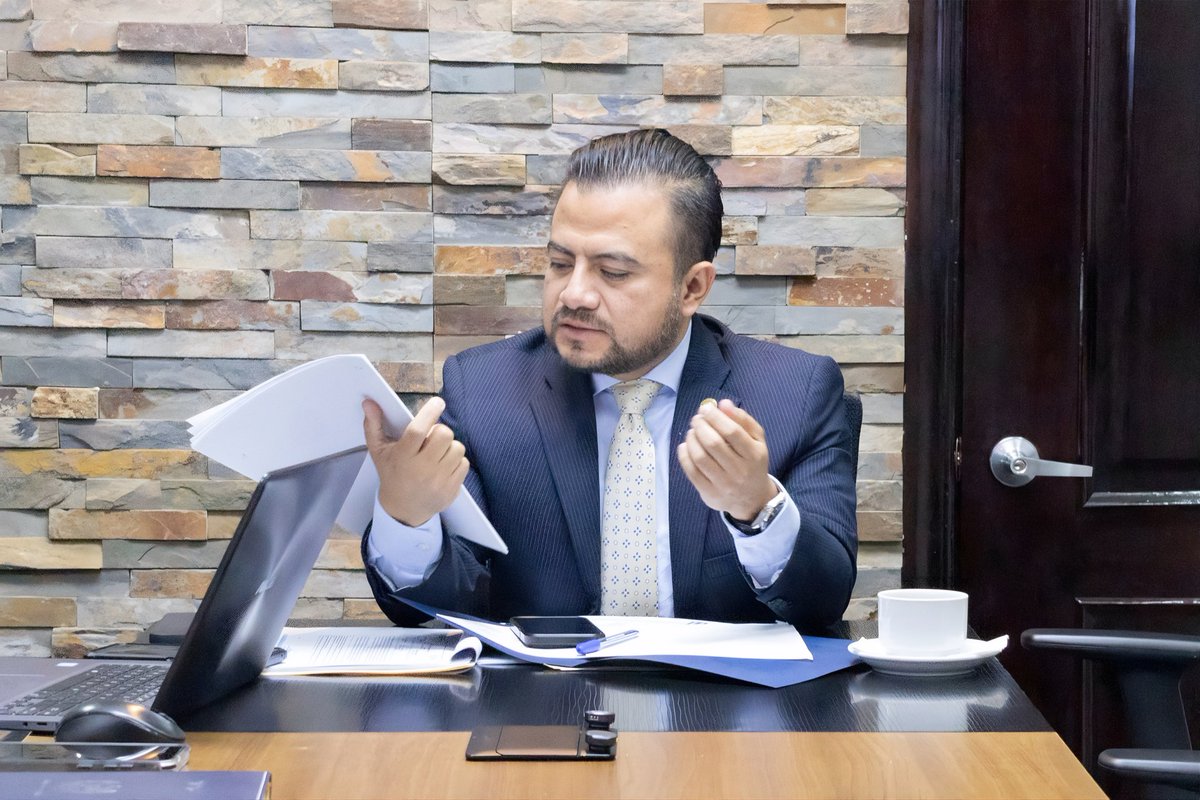 MarcoPerezGuate's tweet photo. 🚨 La planificación en #Sacatepéquez debe ser técnica, no política.

Cité a @Segeplan para que explique los criterios y plazos en los avales de proyectos del CODEDE.

Los fondos públicos se fiscalizan con responsabilidad.

#TuConfianza #MiCompromiso https://t.co/OFATaTNX1W