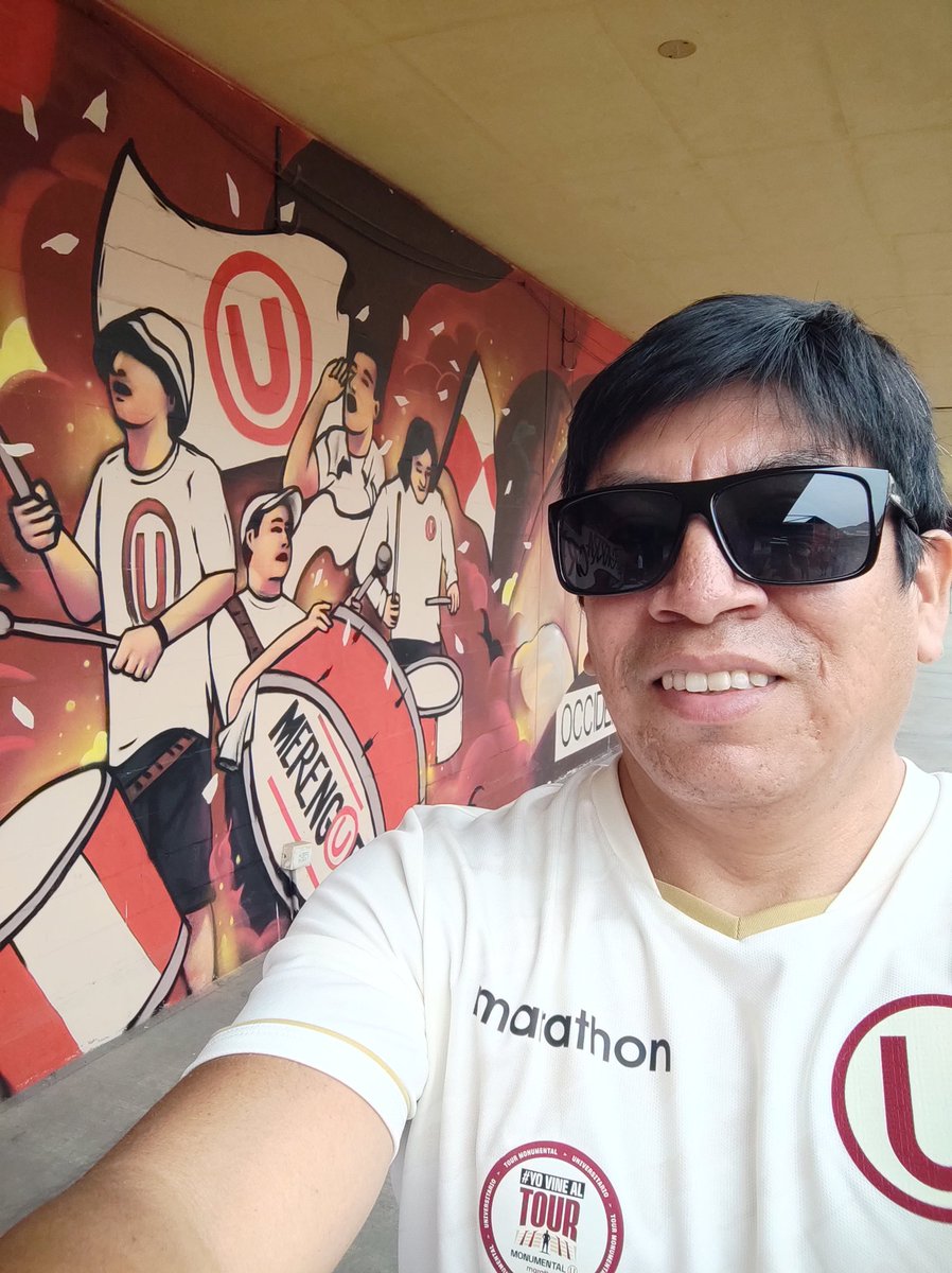 jackcruzado's tweet photo. @Universitario 💛❤️ Soy merengue desde que era chiquitito 🏆🏆🏆 #YDaleU #TriCampeones #PorSiempreEscucharan https://t.co/m50AHJQWIO