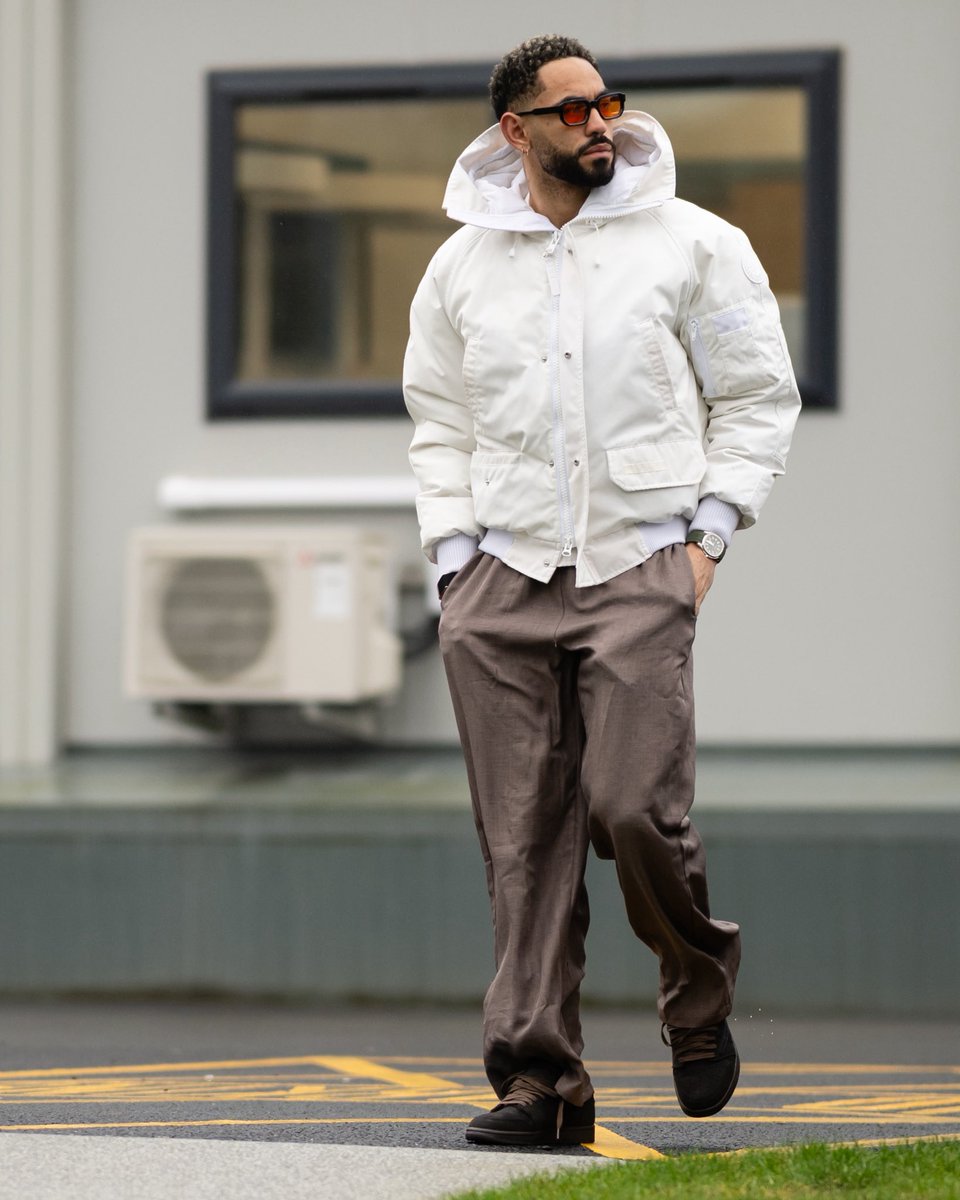 mufcmpb tweet media