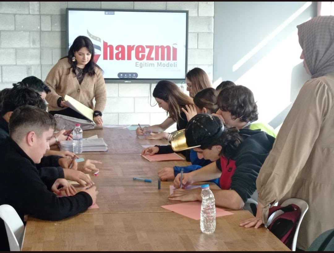 Her okulda, her sınıfta, her etkileşimde nezaketi görünür kılmak için birlikte çalışıyoruz.

#istanbuldanezaket 

<a href="/tcmeb/">Millî Eğitim Bakanlığı</a>
<a href="/Yusuf__Tekin/">Yusuf Tekin</a>
<a href="/MucahitYentur/">Murat Mücahit Yentür</a>
<a href="/istanbulilmem/">İstanbul İl Millî Eğitim Müdürlüğü</a>