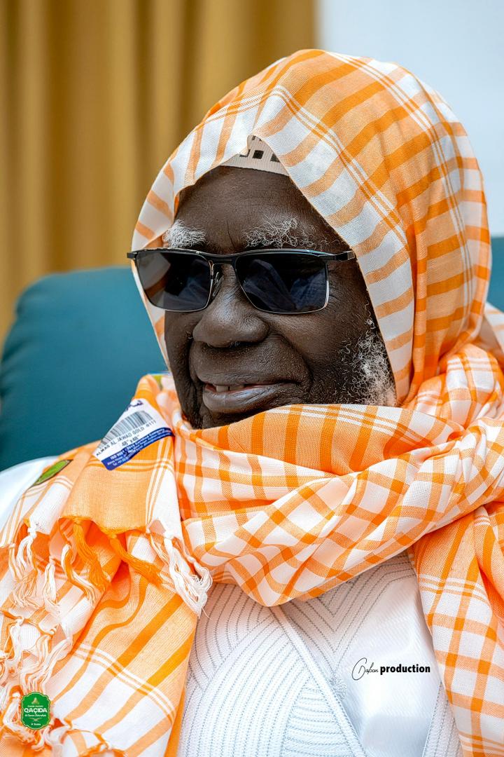 RoroSow20's tweet photo. Seex Muhamadul Muntaqaa 🤍🤍🥹
Yàlla nakofi Yàlla yàggal lu Yàgga yàgg ak mboleem njaboot gi barkep Seexul xadiim amiin 🙏🏽🤍 #Grande_JournéeDe_AlQuran_de_Qaçaid_et_Zikroulah
#Gabon_production
#khassaidcom https://t.co/GoM6bVw8BF