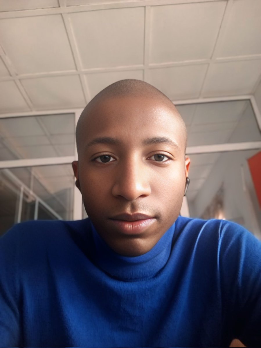 Manjiedi's tweet photo. You ready for Valentine or what??? Lol. 😉😉😁😁 https://t.co/RXjZBZzwxc