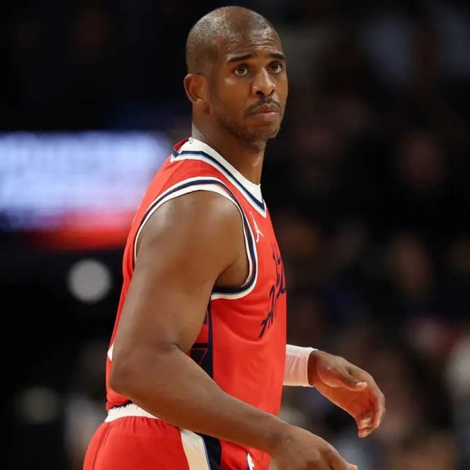 NBAdoPovo's tweet photo. ATENÇÃO 

Chris Paul acaba de ser DISPENSADO pelo Toronto Raptors https://t.co/AoOJZGuIdz