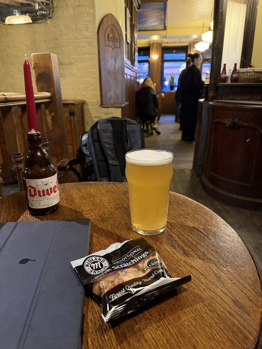 Alastair Hilton tweet media