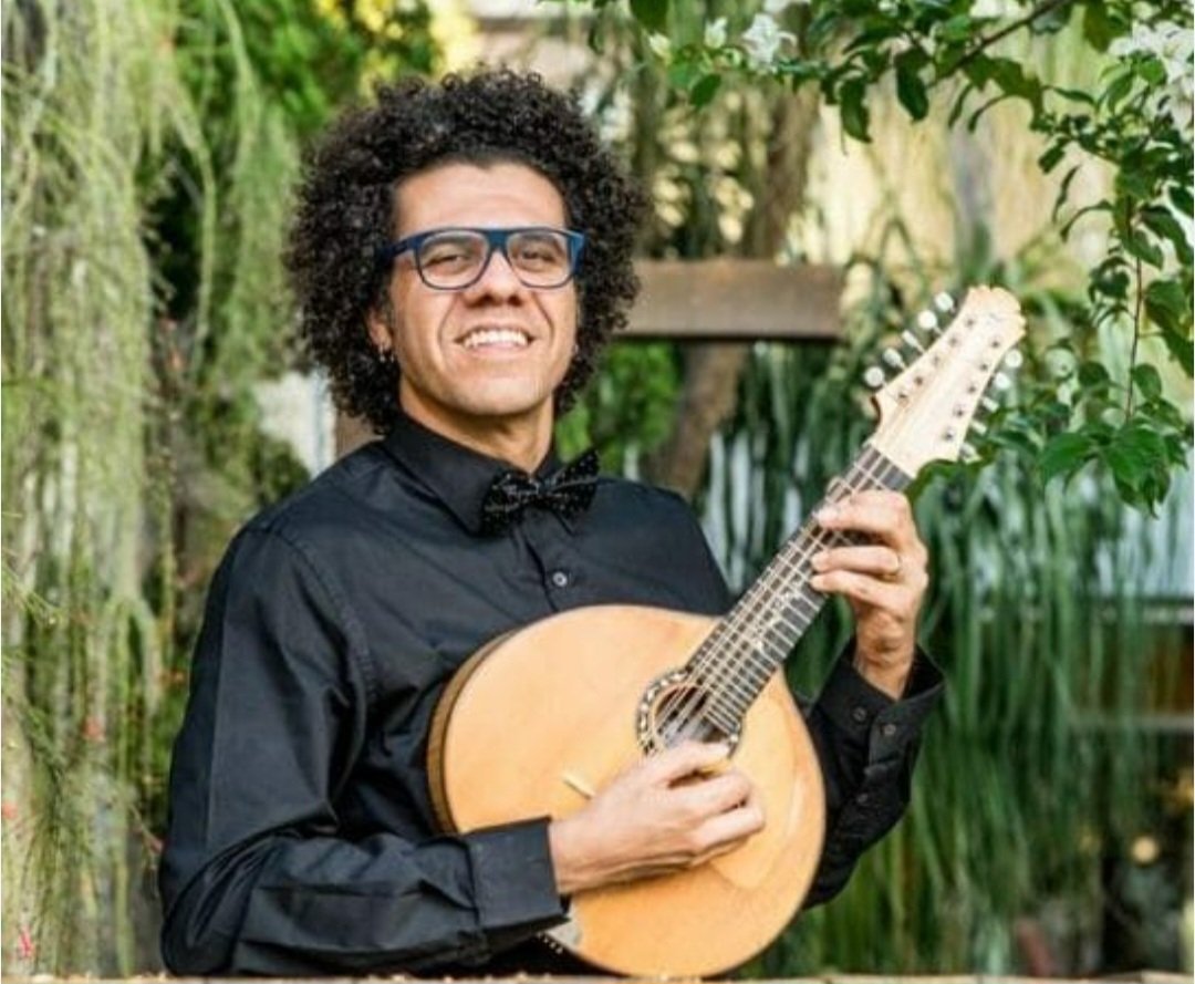 OsBastidoresMusicasBrasilAnnaBellaCasales 20 Años tweet media