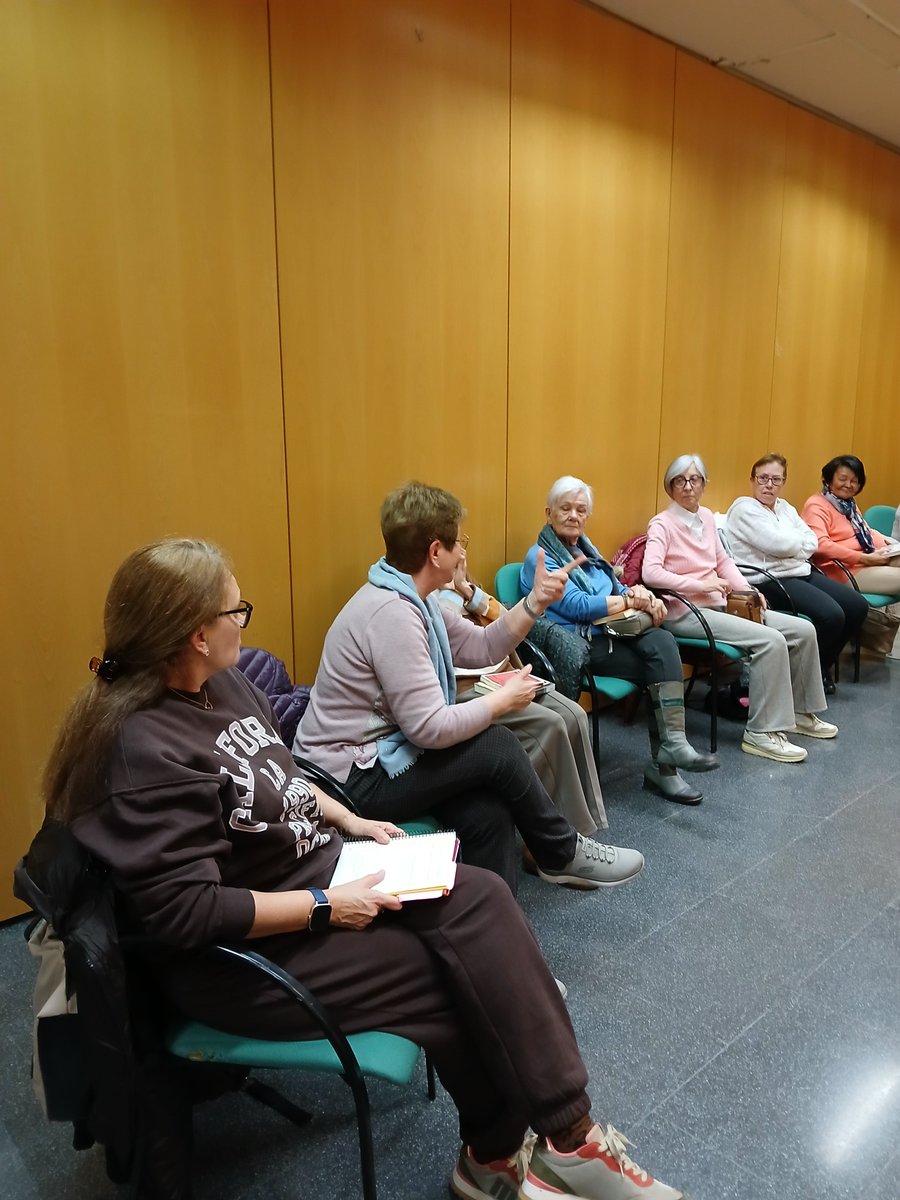 Biblioteca Abrera tweet media