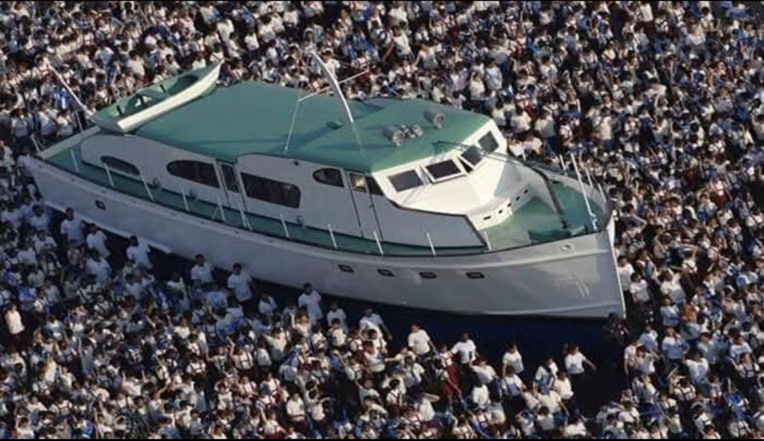 "Cuba es una nación libre, independiente y soberana. Nadie nos dicta qué hacer. Cuba no agrede, es agredida por EE.UU. hace 66 años, y no amenaza, se prepara, dispuesta a defender a la patria hasta la última gota de sangre". <a href="/DiazCanelB/">Miguel Díaz-Canel Bermúdez</a>

#CubaEstáFirme 
#LasTunasPorLaSalud