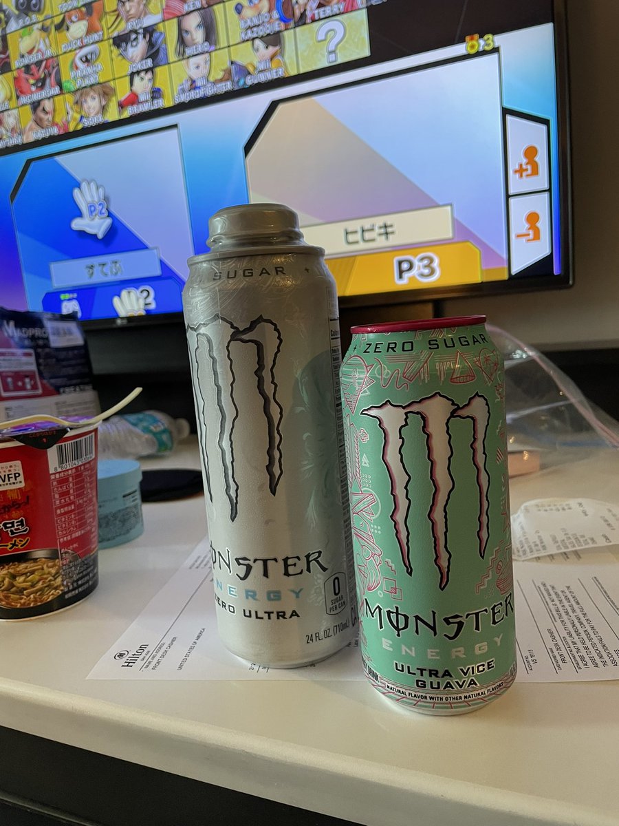 710mlの蓋付きモンエナありえないから購入。