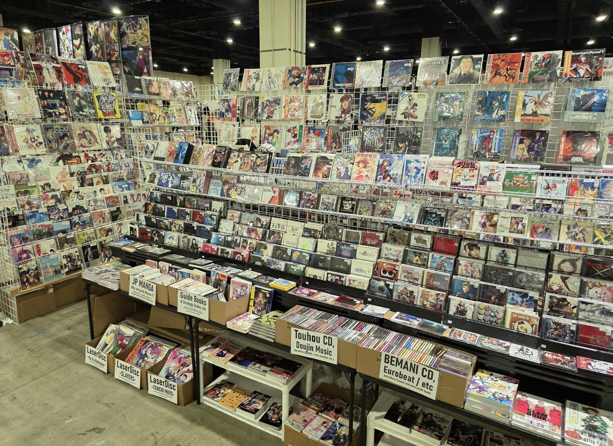 Retro Saikou @ Sakura-Con tweet media