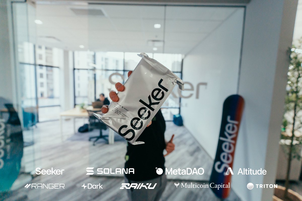 solanamobile's tweet photo. We took a phone and put it on the mtn 🏔️

mtn Seekers on top https://t.co/3CTHwZPmu0