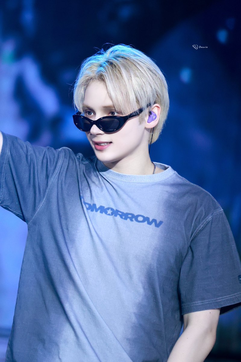 음
250921 251002 260118
#휴닝카이 #HUENINGKAI #ヒュニンカイ 
#투모로우바이투게더 #TOMORROW_X_TOGETHER