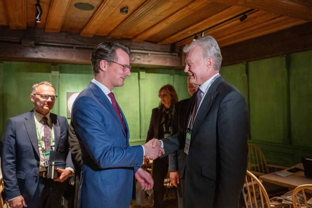 Gitanas Nausėda tweet media