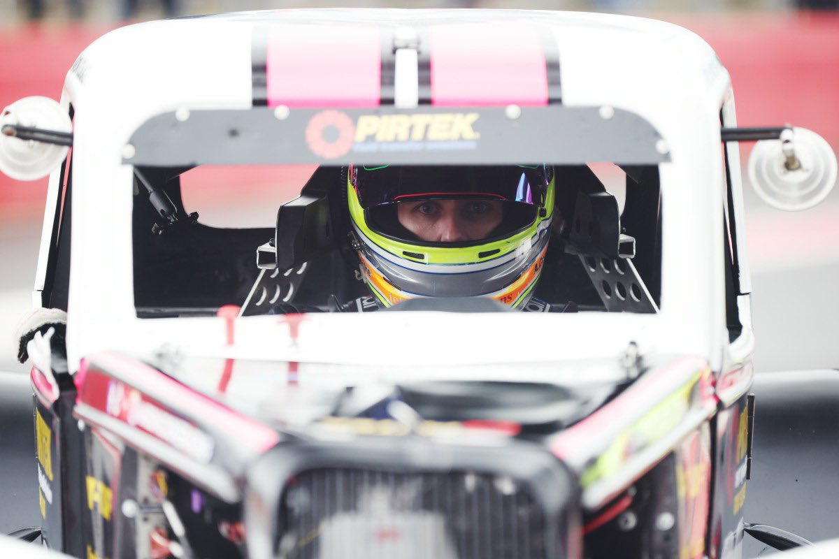 Legends Cars Championship tweet media