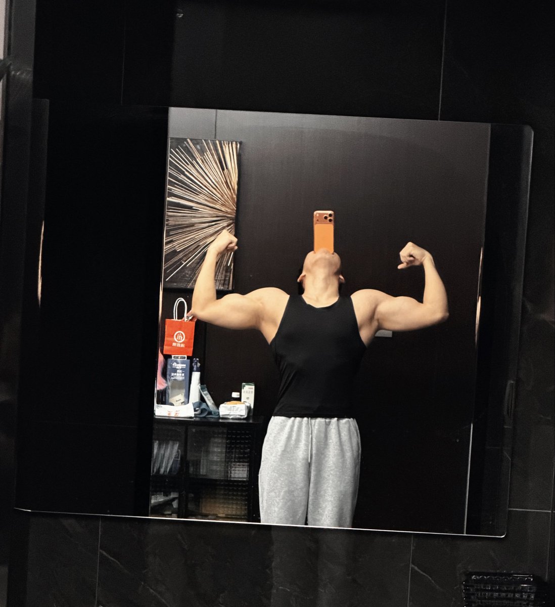 亲爱的你大事不妙 tweet media