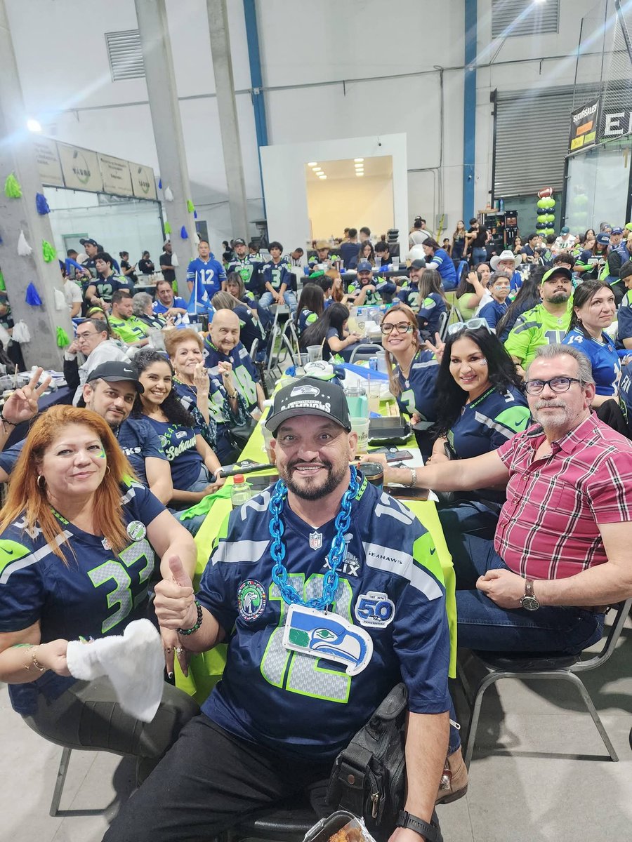 Seahawksmty12's tweet photo. We are the Champions....Go Hawks !!!
#GoHawks #Sehawks #SeahawksNation #Champs #LatinAmericaSeahawkersMty
#SeattleSeahawks #weare12s #12thMan #SeahawksFamily #FGN #LaForta https://t.co/cIA6ZeL1wE