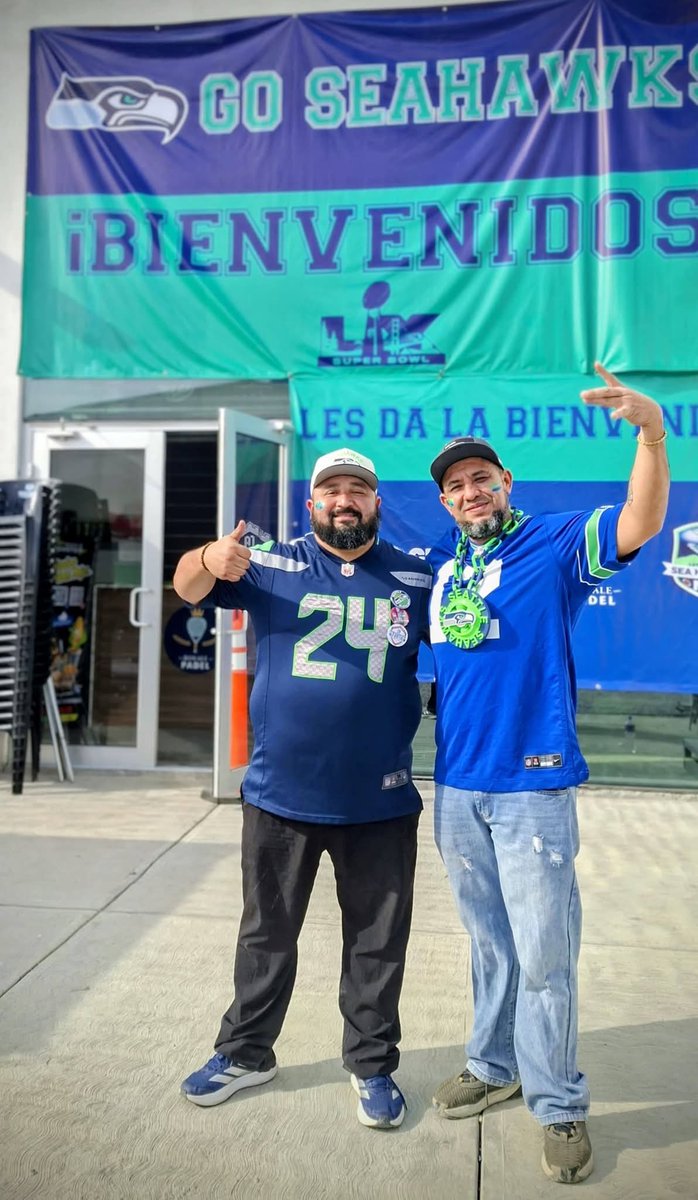 Seahawksmty12's tweet photo. We are the Champions....Go Hawks !!!
#GoHawks #Sehawks #SeahawksNation #Champs #LatinAmericaSeahawkersMty
#SeattleSeahawks #weare12s #12thMan #SeahawksFamily #FGN #LaForta https://t.co/cIA6ZeL1wE
