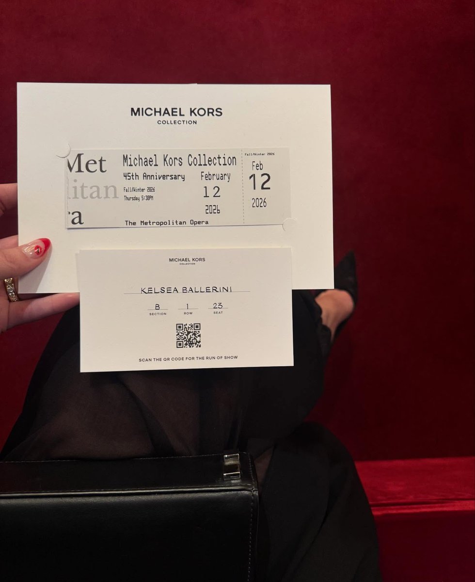 Kelsea Ballerini tweet media