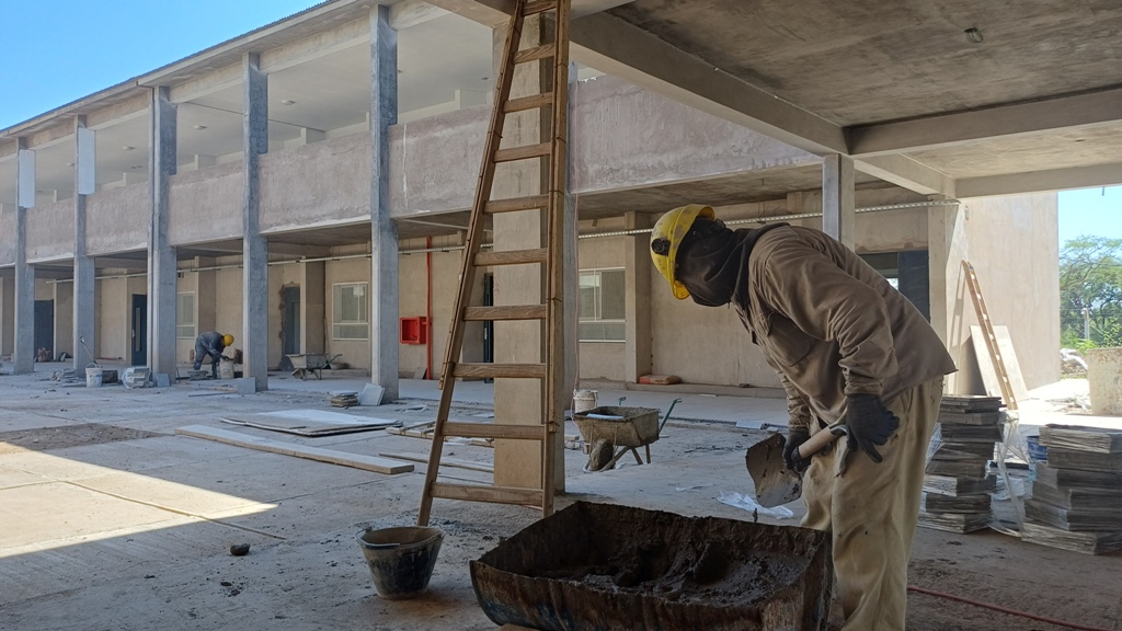 La construcción de la escuela técnica Nikola Tesla de General Güemes está en su etapa final. La obra avanza por las gestiones del gobernador <a href="/GustavoSaenzOK/">Gustavo Sáenz</a> ante Nación.
👉tinyurl.com/4yfjskw7

#Salta #ObrasQueTransforman #BuenViernes