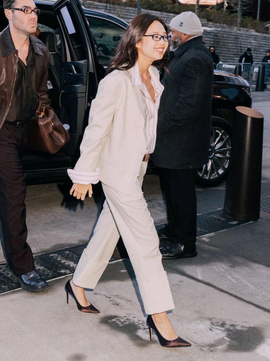 tjruby_'s tweet image. เจนนี่ที่โชว์ Calvin Klein Fall 2026

JENNIE AT CALVIN KLEIN 
#JennieWearsCalvin 
#NYFW2026 #NYFW