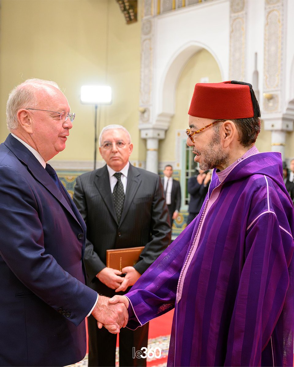 🇲🇦🇫🇷 Le roi Mohammed VI a présidé le lancement au Maroc de l’un des plus grands centres mondiaux de fabrication de systèmes d’atterrissage du groupe Safran.

Dédiée à l’Airbus A320, l’usine, située à Nouaceur, mobilise plus de 280 millions d’euros d’investissement et générera 500