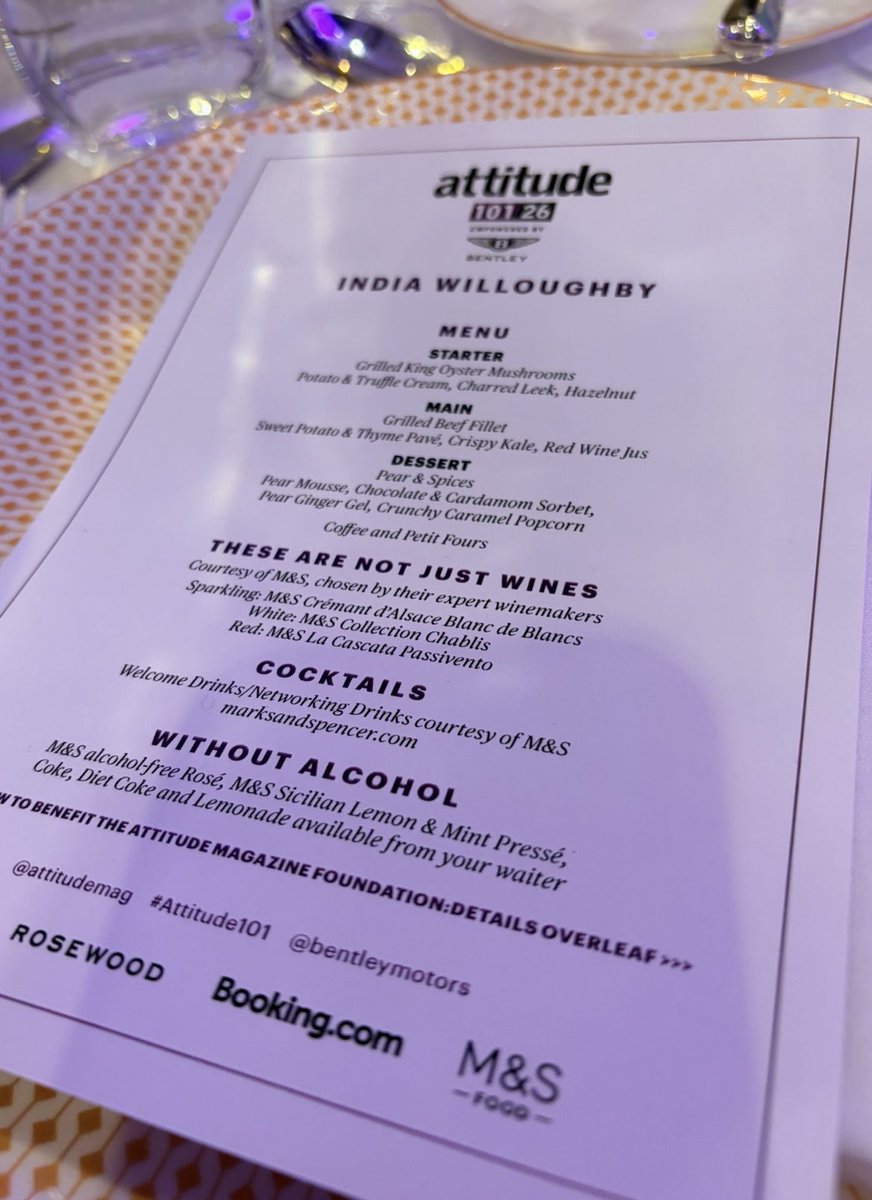 Caro Betts tweet media