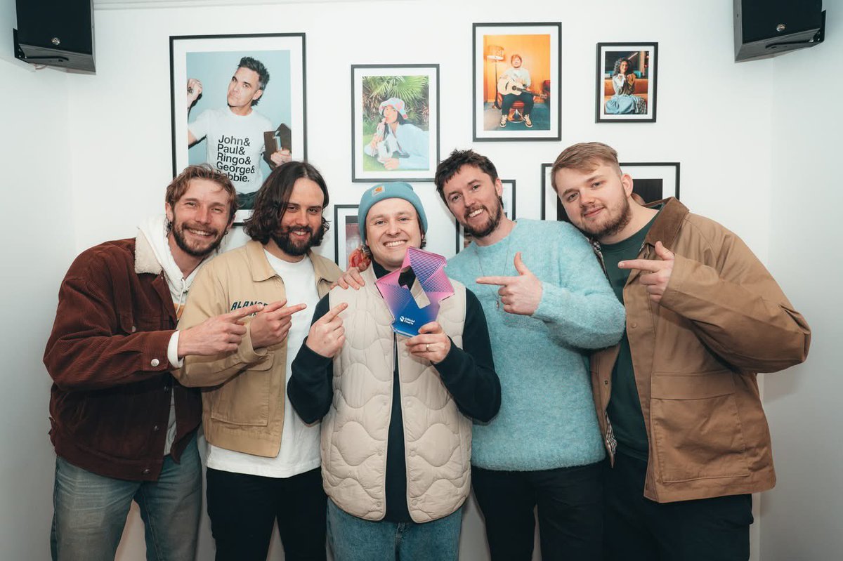 crystaltidesuk's tweet photo. WE DID IT !!!!!!!

We are number 37 in the Official UK Charts and we are also number 1 in the Official Download Chart 🙏

We are the first independent band from Portsmouth to break into the charts!

Thank you for your support and love

Thank you @officialcharts 

📸 - HLD Media https://t.co/qXZXMUQsUo