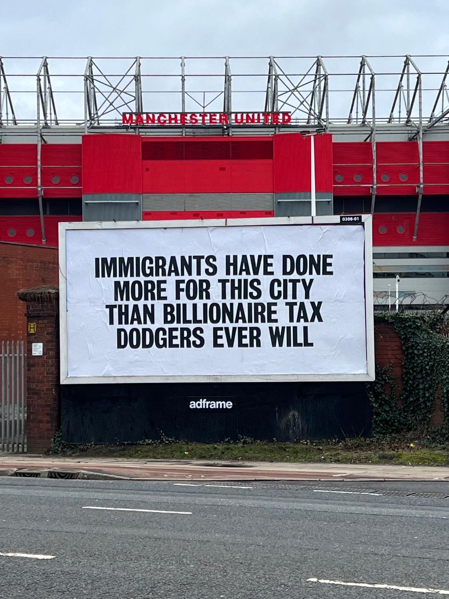 JerryHicksUnite's tweet image. Repost if you agree
Outside Old Trafford 
#Ratcliffe #Immigrants #ManchesterUnited #Manchester