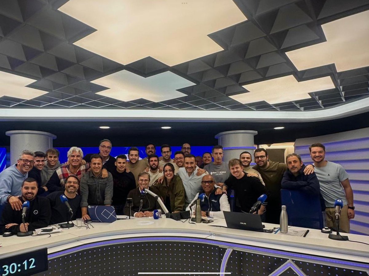 Manolo Lama tweet media